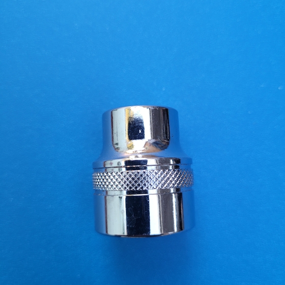 Chrome Socket - Picture 3 of 7